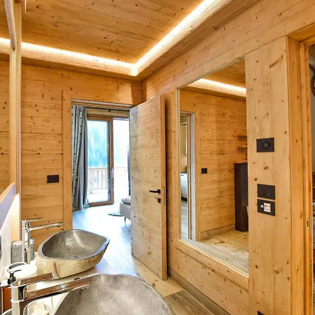 Σπίτι διακοπών Gorgeous In With Sauna